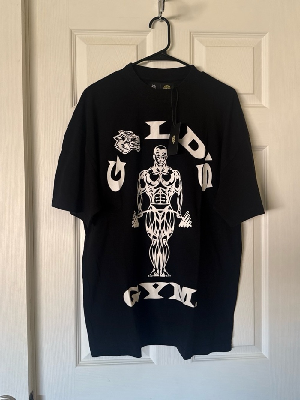 BRAND NEW Darc Sport Golds Gym Tshirt